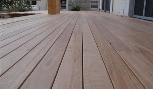 [MARDECWHI136022] White Mahogany Decking Std & Better 136x22