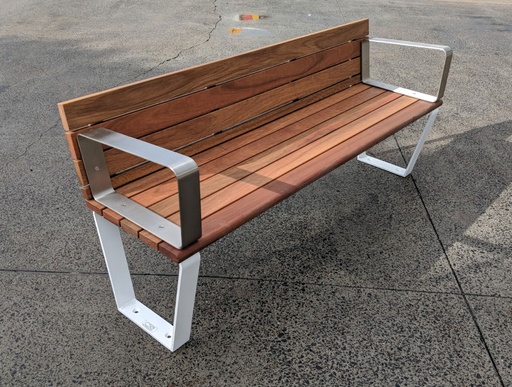 [TIMSPOSQA030012] Square Edged Spotted Gum QLD Dressed 30x12 Lineal Metre